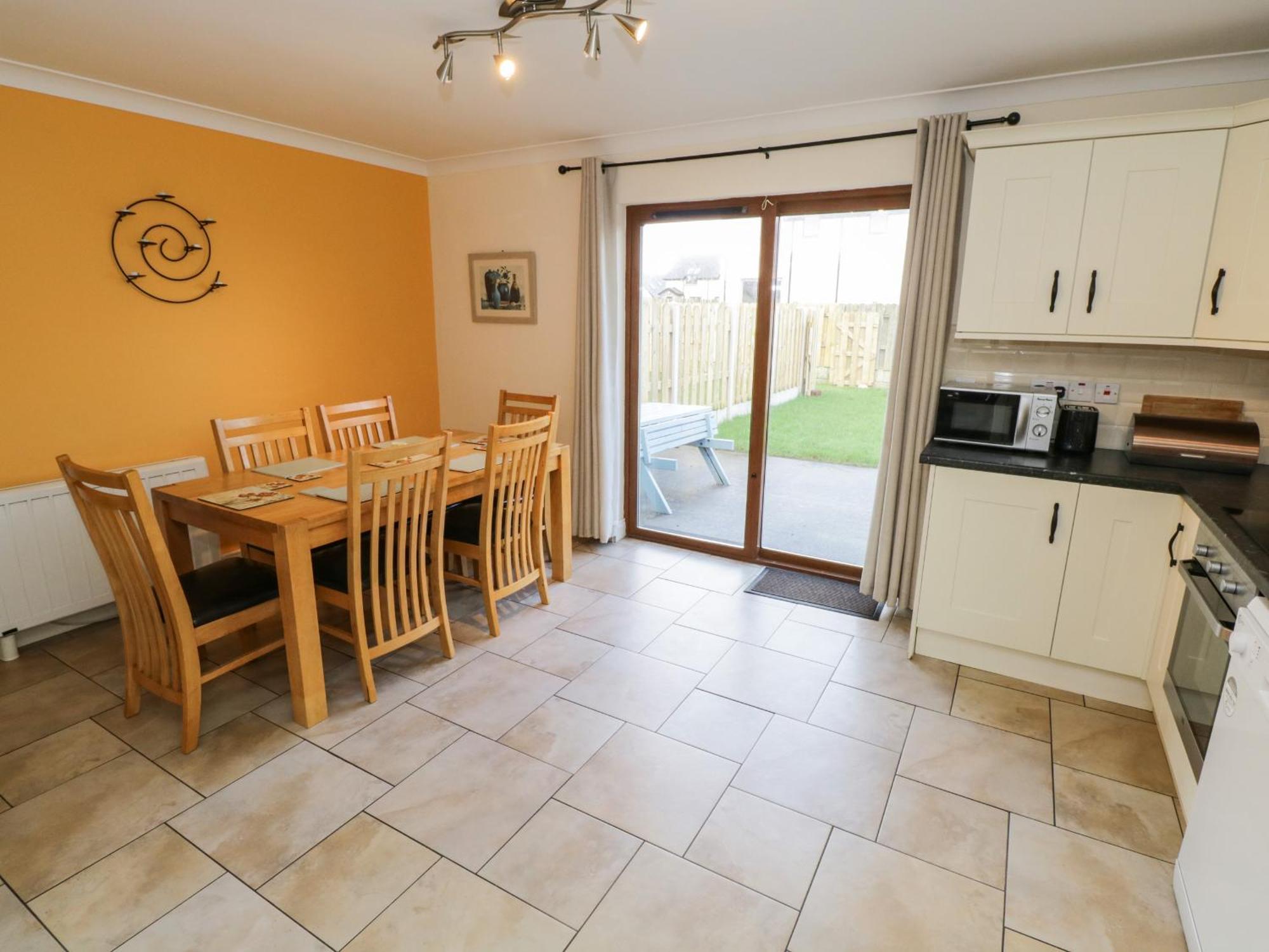 Sea Breeze Holiday Home Enniscrone Kültér fotó